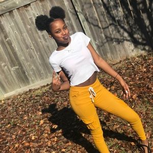 Meet your Posher, Ashanti